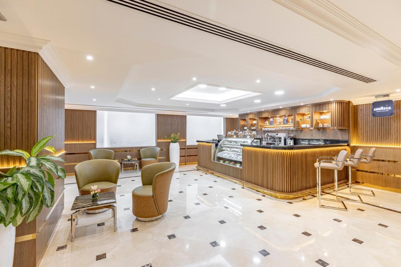 Golden Sands Suites Dubai Eksteriør billede