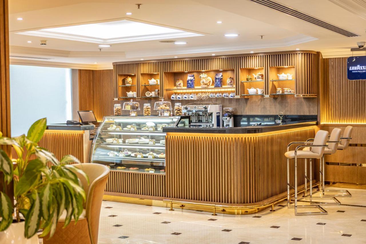 Golden Sands Suites Dubai Eksteriør billede