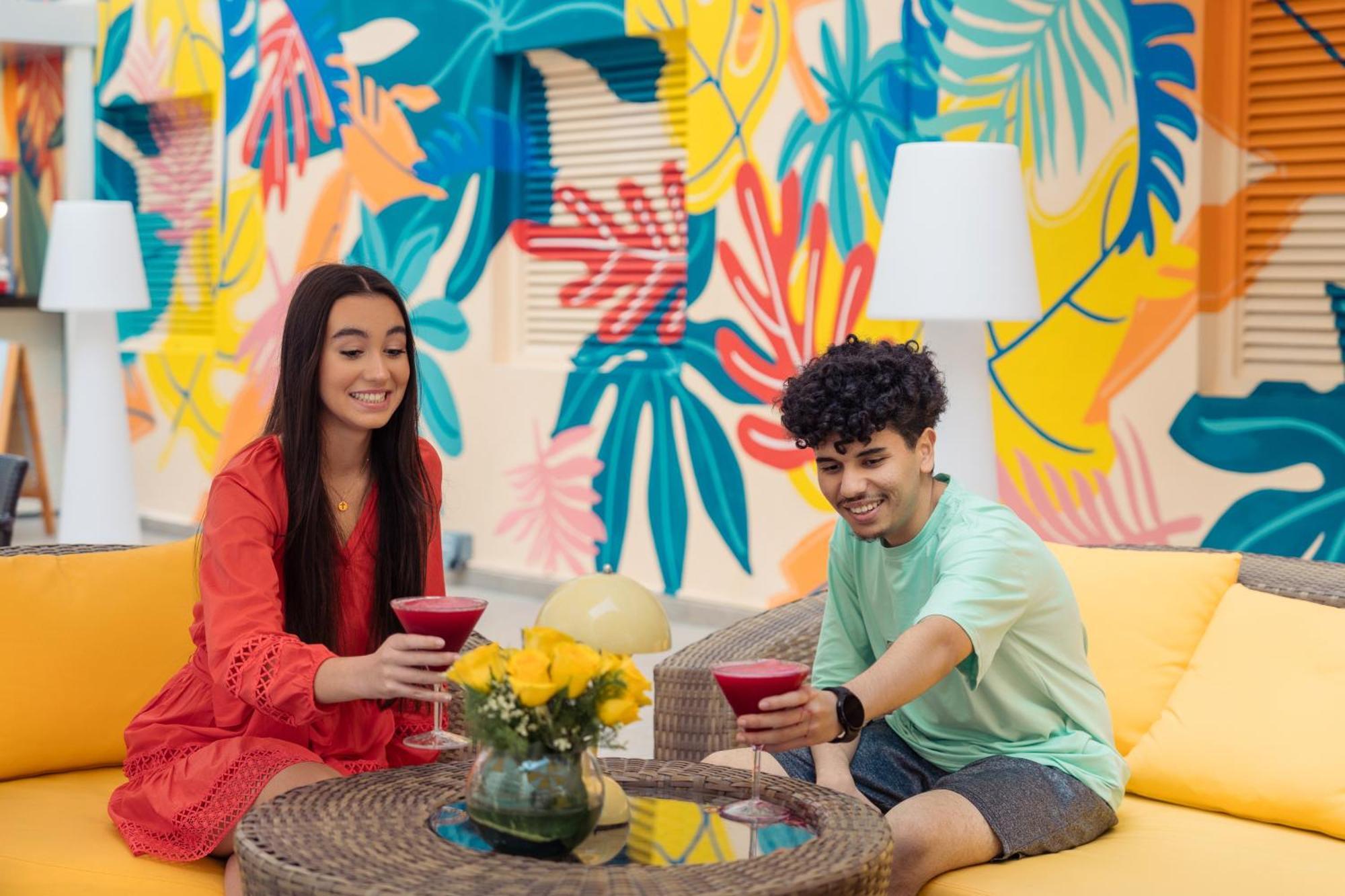 Golden Sands Suites Dubai Eksteriør billede