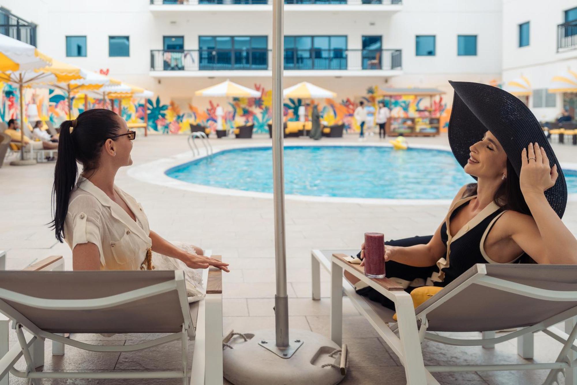 Golden Sands Suites Dubai Eksteriør billede